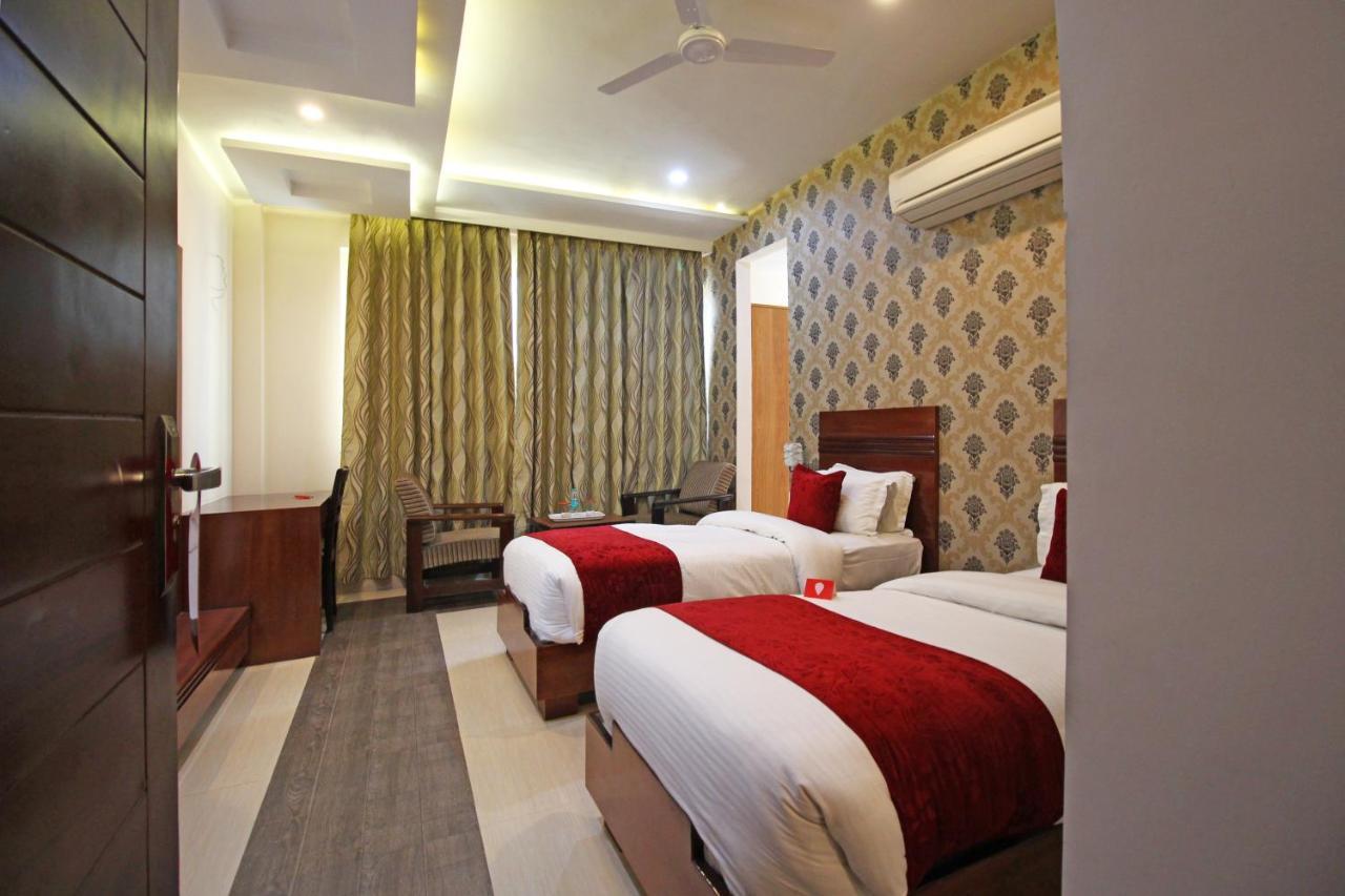 Capital O 4535 Hotel Uma Palace Varanasi Exterior photo